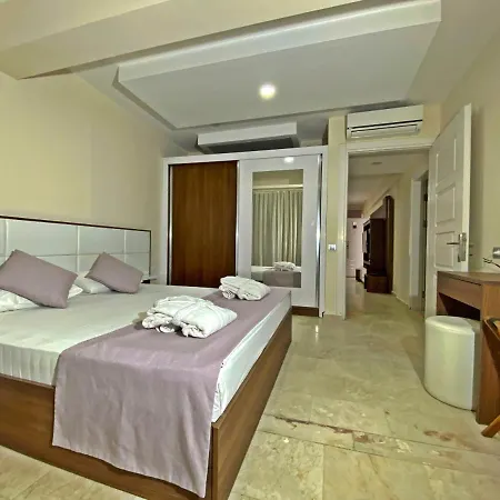 Nokta Goecek Apart, Fethiye, Oeluedeniz *